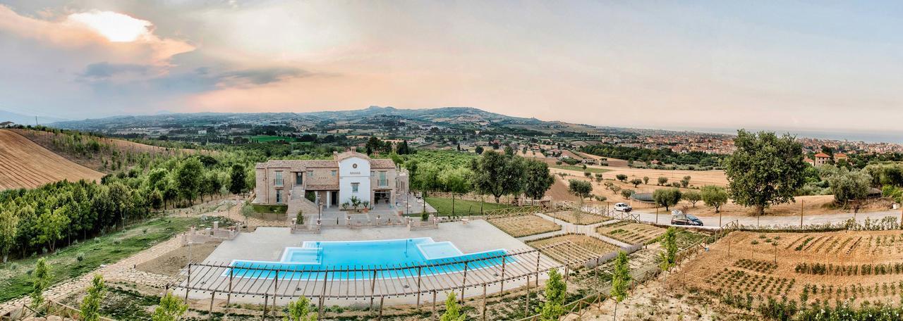 Villa Sant'Angelo アルバ・アドリアティカ エクステリア 写真